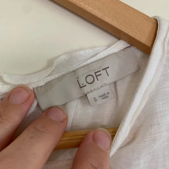 Loft Anne Taylor | Embroidered Blouse | white and yellow floral | size small - Picture 4 of 5